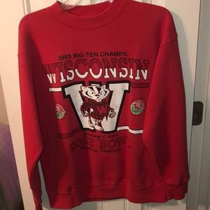 SOLD 1993 Wisconsin Rose Bowl Sweatshirt